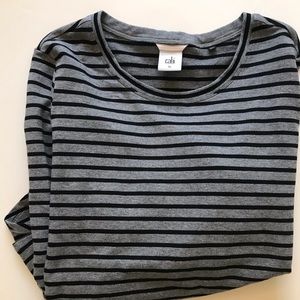 Cabi Top - EUC - XL - Shorter Length